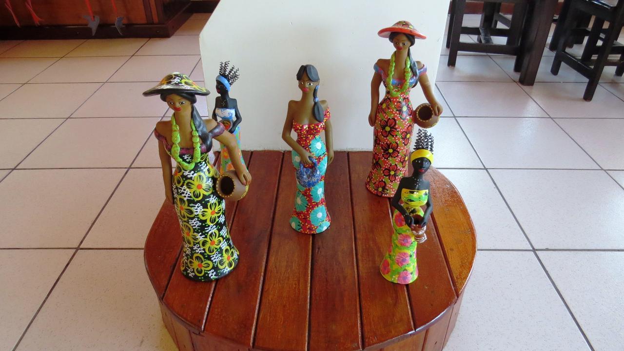 Hostel E Pousada Vila De Porto Pôrto das Galinhas Esterno foto